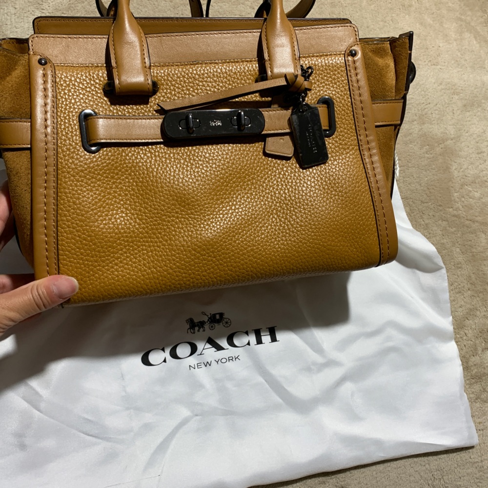 Coach Swagger 27 Crossbody Bag